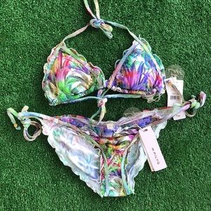 NWT PilyQ Lanai Lettuce Edge Tri + Full Bottom, S